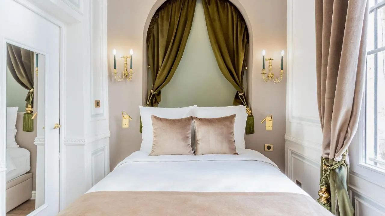 Luxury 3 Bedroom 2 Bathroom Palace Apartment - AC - Louvre Paris